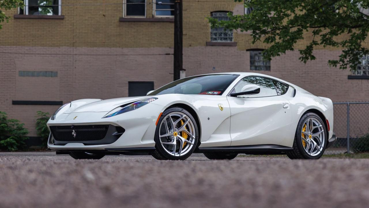 2019 Ferrari 812 Superfast
