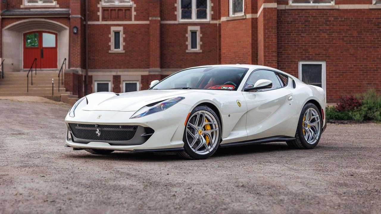 2019 Ferrari 812 Superfast
