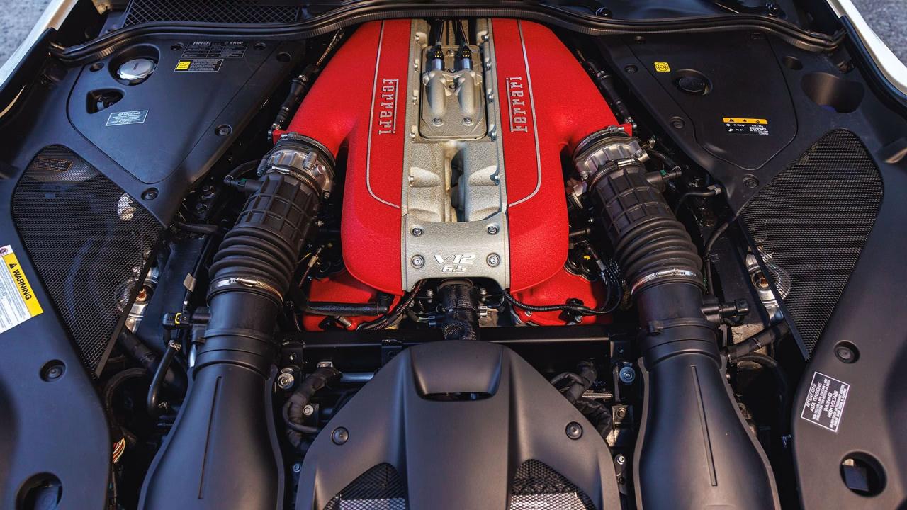 2019 Ferrari 812 Superfast