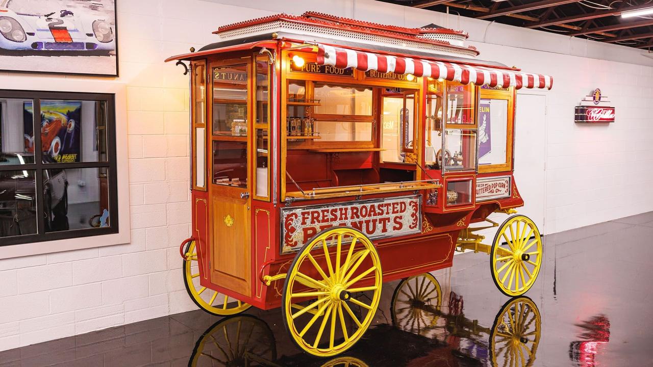 1909 Cretors Improved Special Model &ldquo;C&rdquo; Popcorn Wagon