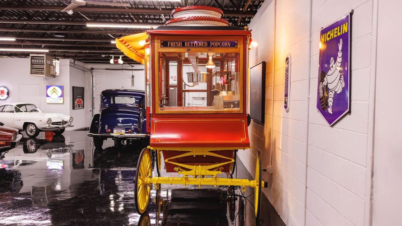 1909 Cretors Improved Special Model &ldquo;C&rdquo; Popcorn Wagon
