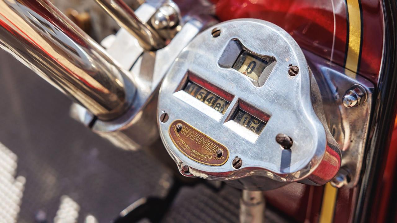 1924 American-LaFrance Type 40 Combination Chemical and Hose Fire Truck