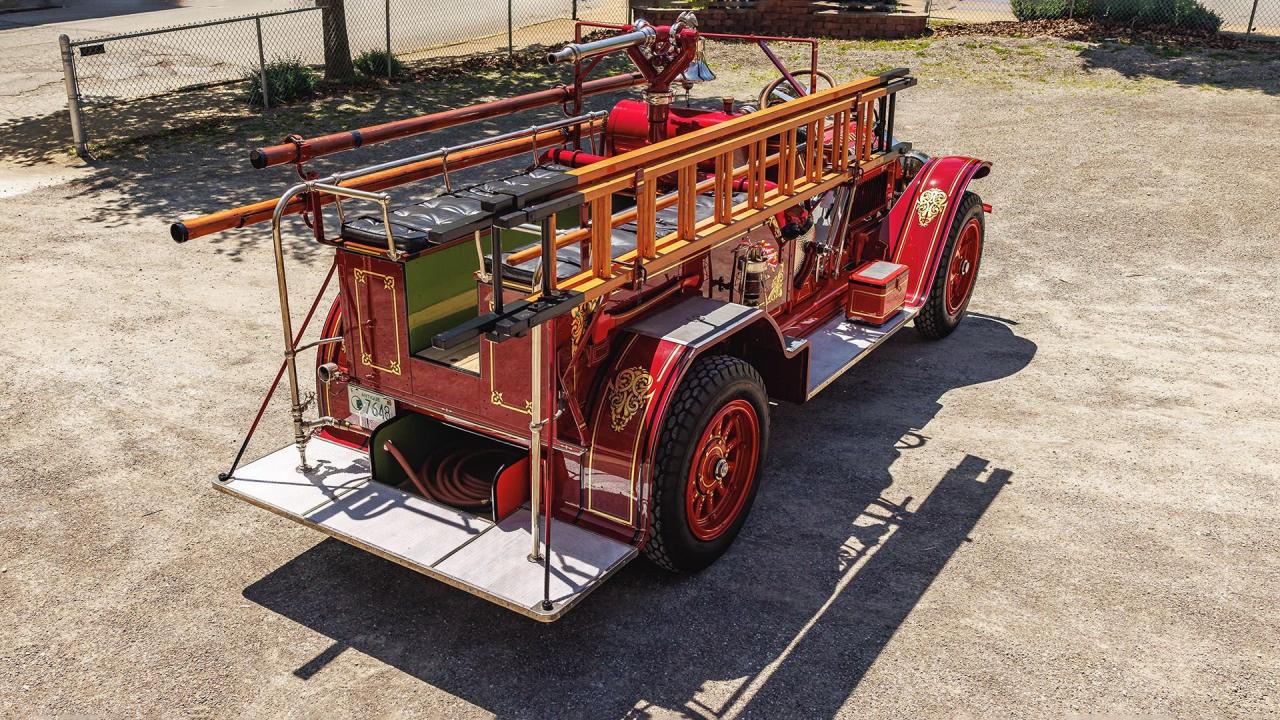 1924 American-LaFrance Type 40 Combination Chemical and Hose Fire Truck