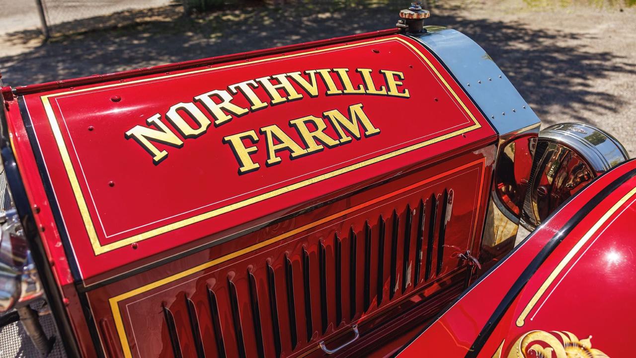 1924 American-LaFrance Type 40 Combination Chemical and Hose Fire Truck