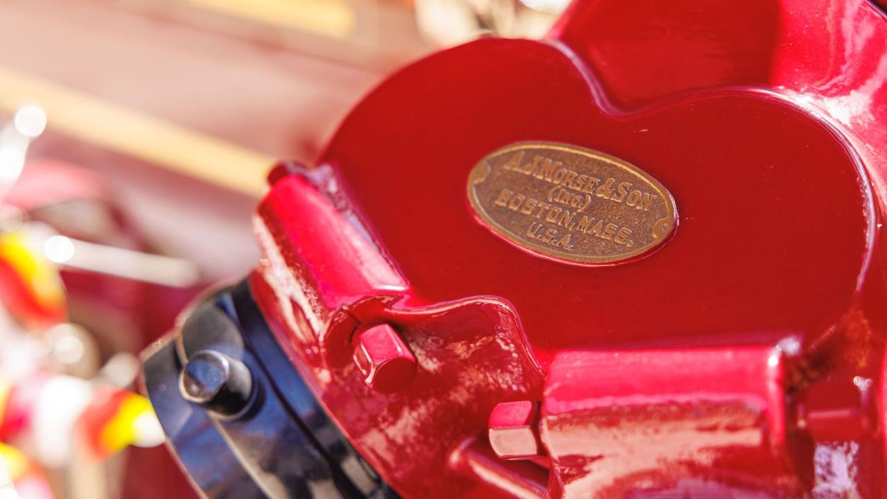 1924 American-LaFrance Type 40 Combination Chemical and Hose Fire Truck