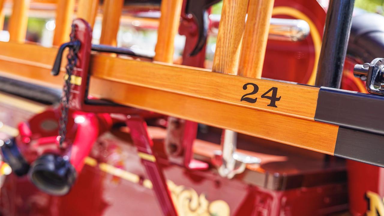 1924 American-LaFrance Type 40 Combination Chemical and Hose Fire Truck