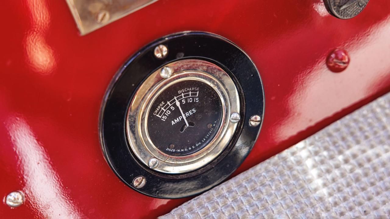 1924 American-LaFrance Type 40 Combination Chemical and Hose Fire Truck