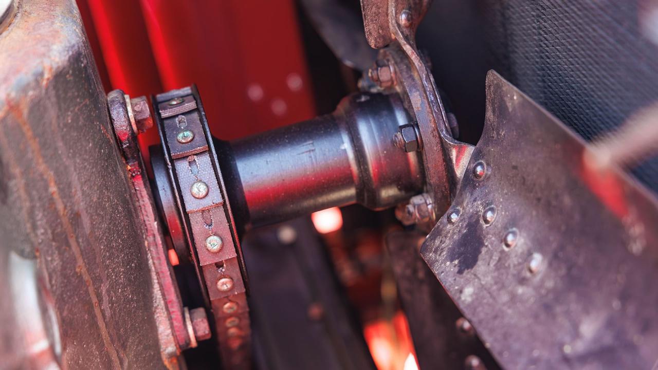 1924 American-LaFrance Type 40 Combination Chemical and Hose Fire Truck