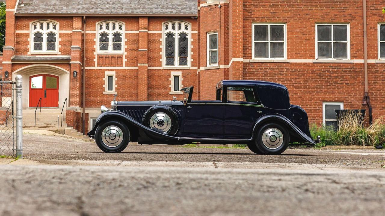 1934 Rolls - Royce Phantom II Barker Sedanca de Ville