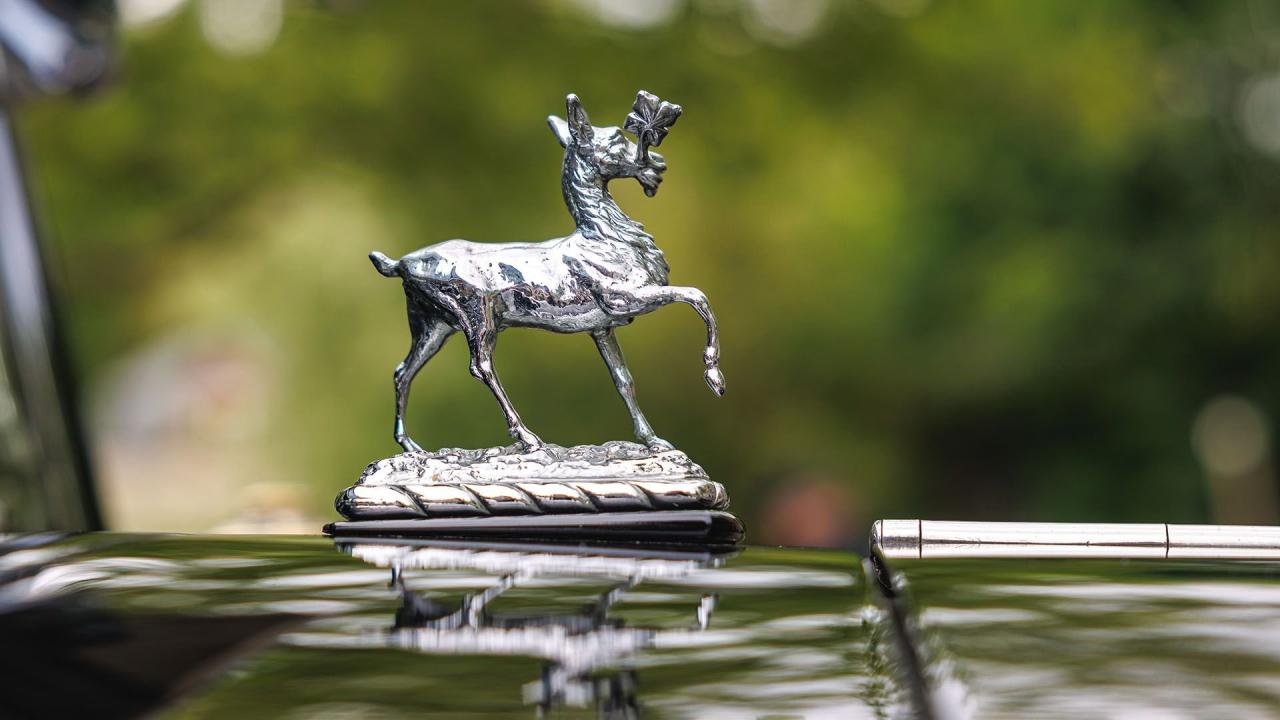 1934 Rolls - Royce Phantom II Barker Sedanca de Ville