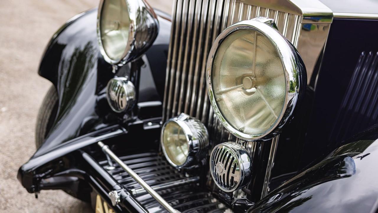 1934 Rolls - Royce Phantom II Barker Sedanca de Ville