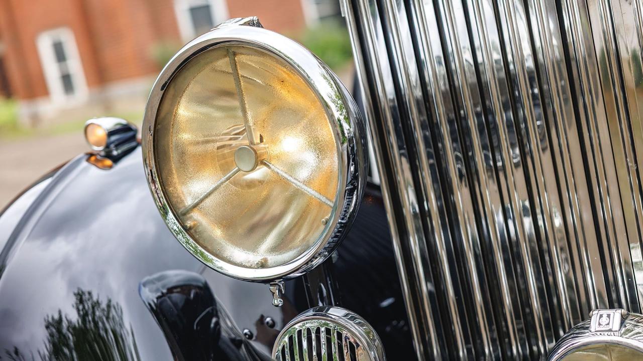 1934 Rolls - Royce Phantom II Barker Sedanca de Ville