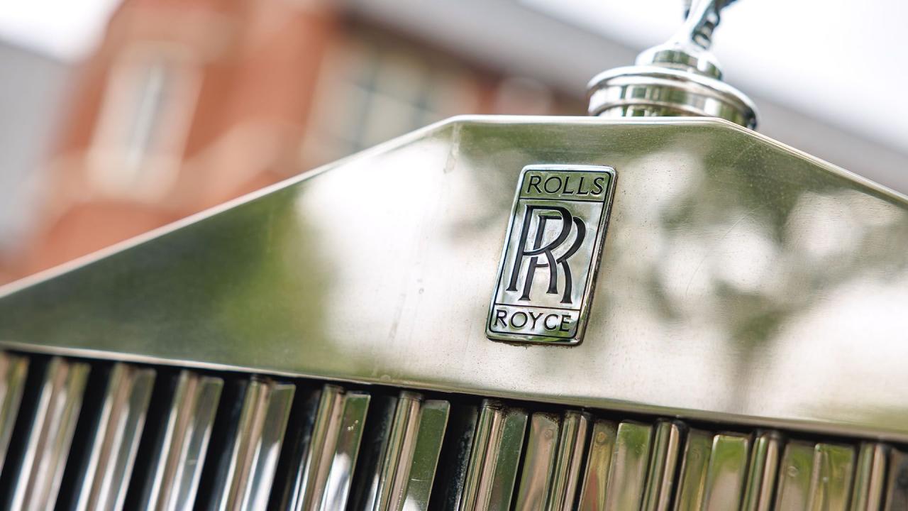 1934 Rolls - Royce Phantom II Barker Sedanca de Ville
