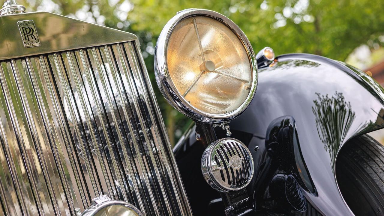 1934 Rolls - Royce Phantom II Barker Sedanca de Ville
