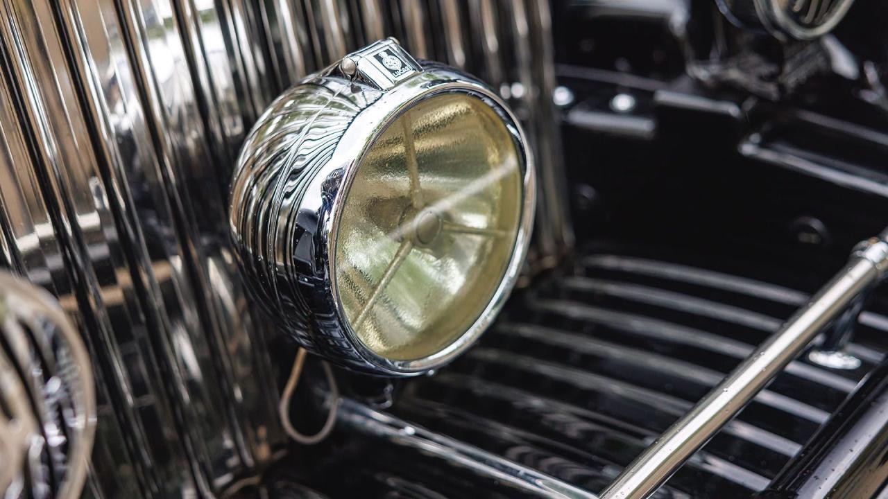 1934 Rolls - Royce Phantom II Barker Sedanca de Ville