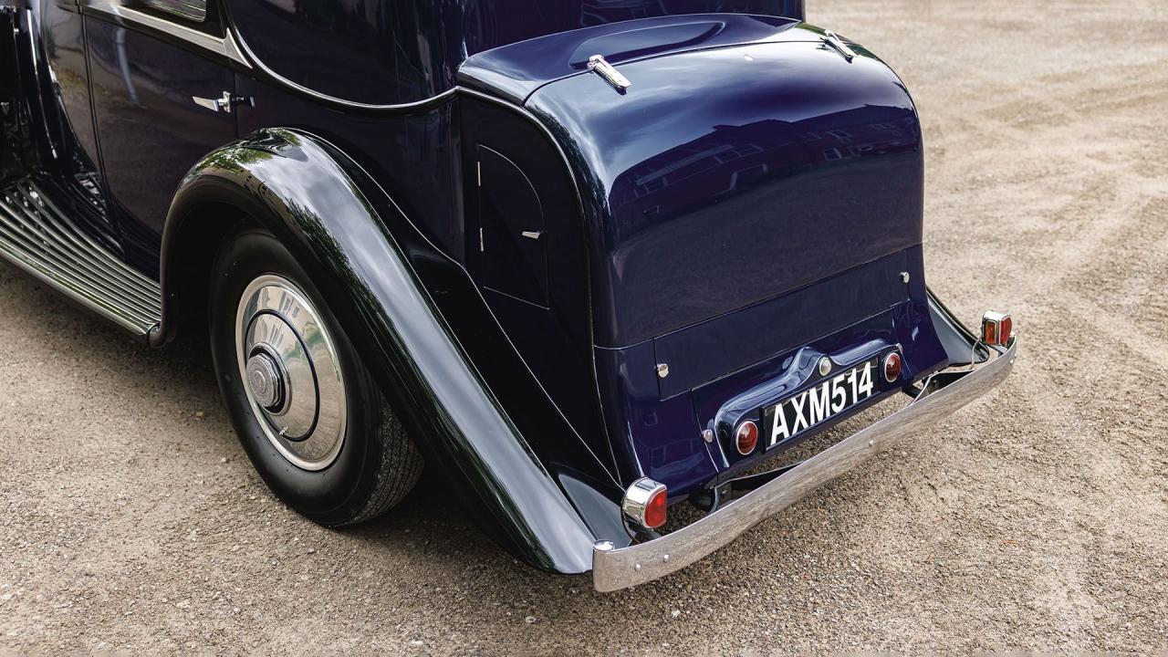 1934 Rolls - Royce Phantom II Barker Sedanca de Ville