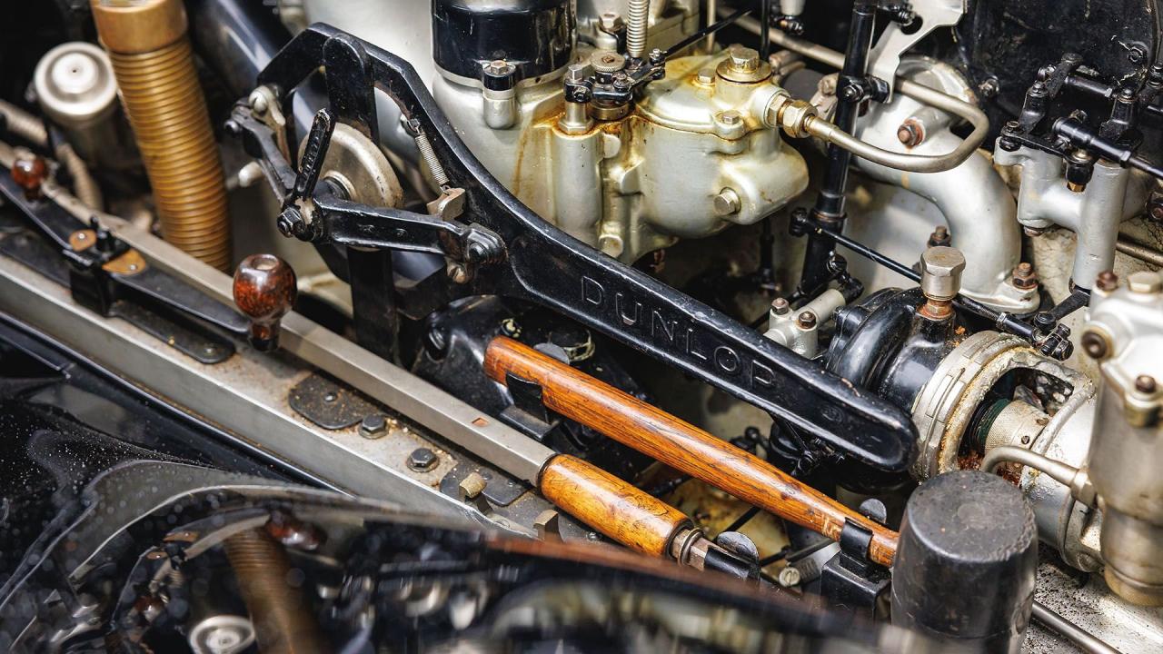 1934 Rolls - Royce Phantom II Barker Sedanca de Ville