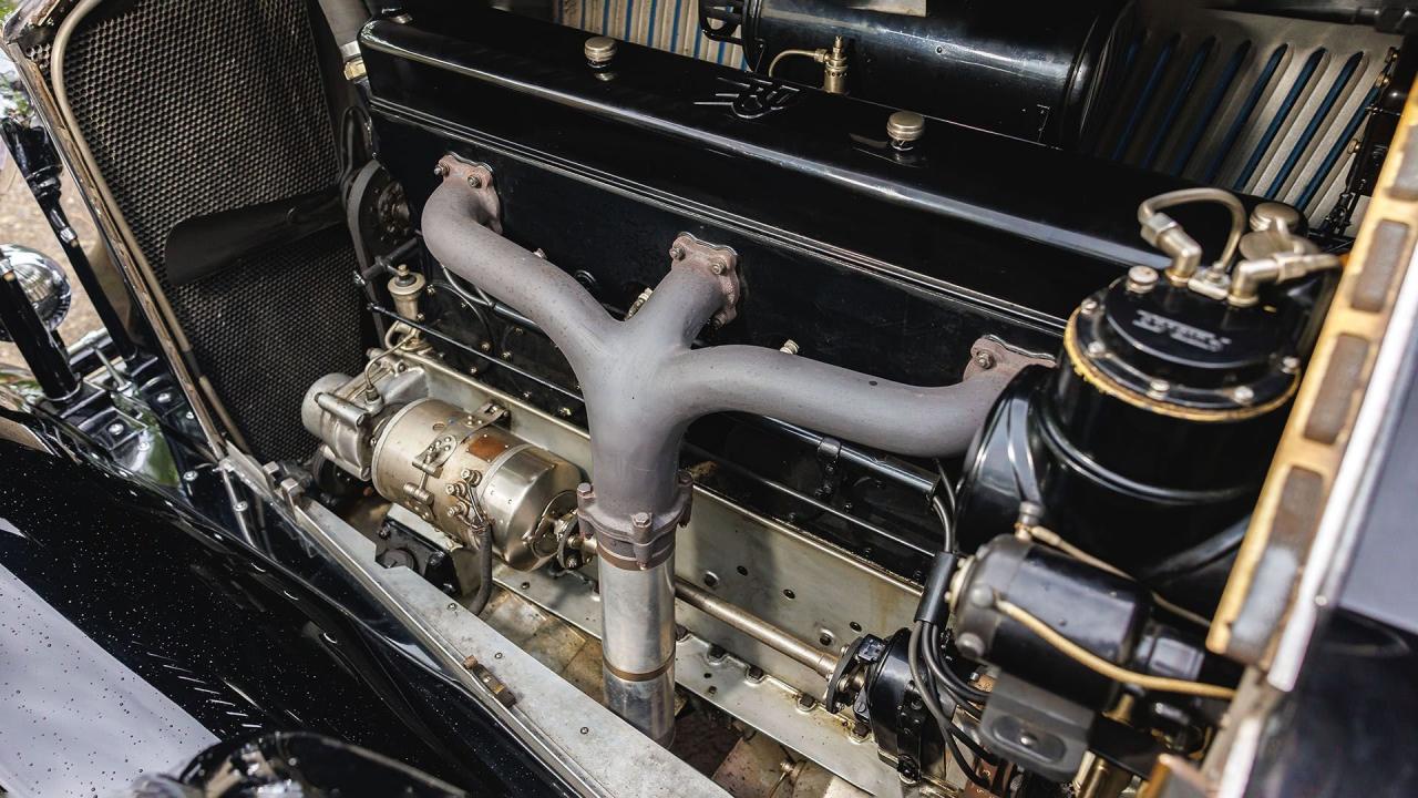 1934 Rolls - Royce Phantom II Barker Sedanca de Ville