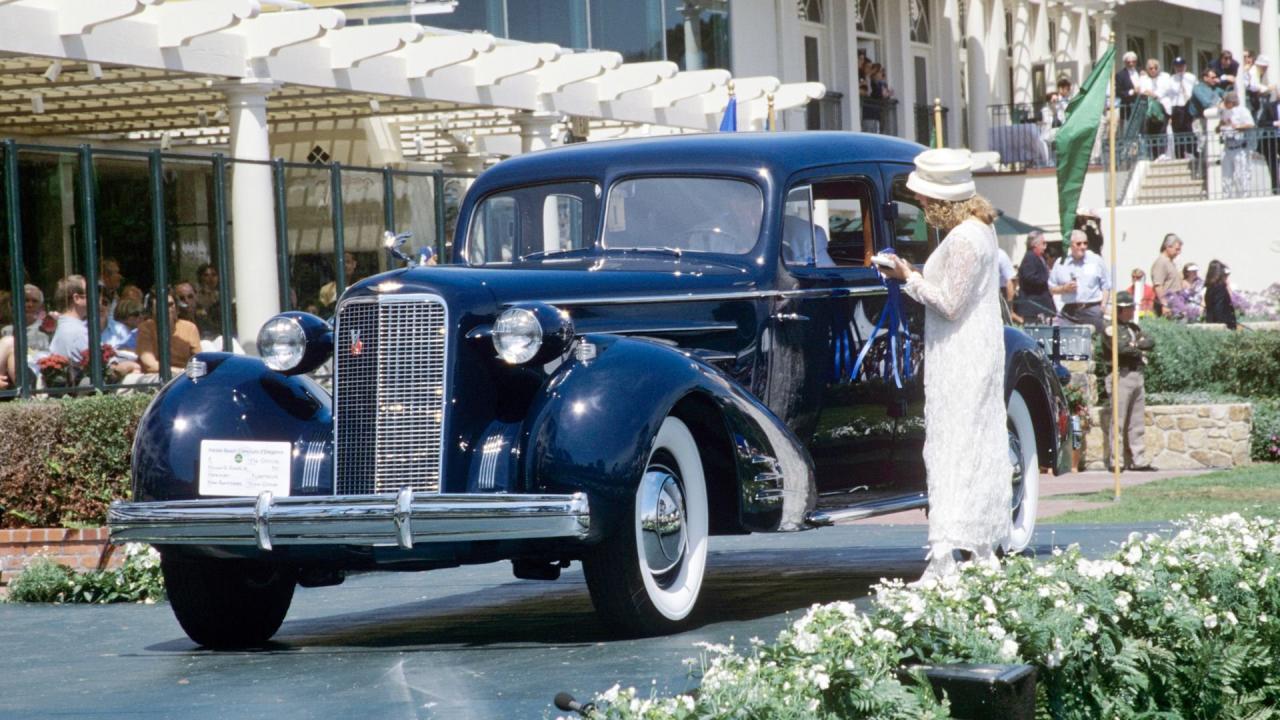 1936 Cadillac Series 90 V-16 Five-Passenger Town Sedan