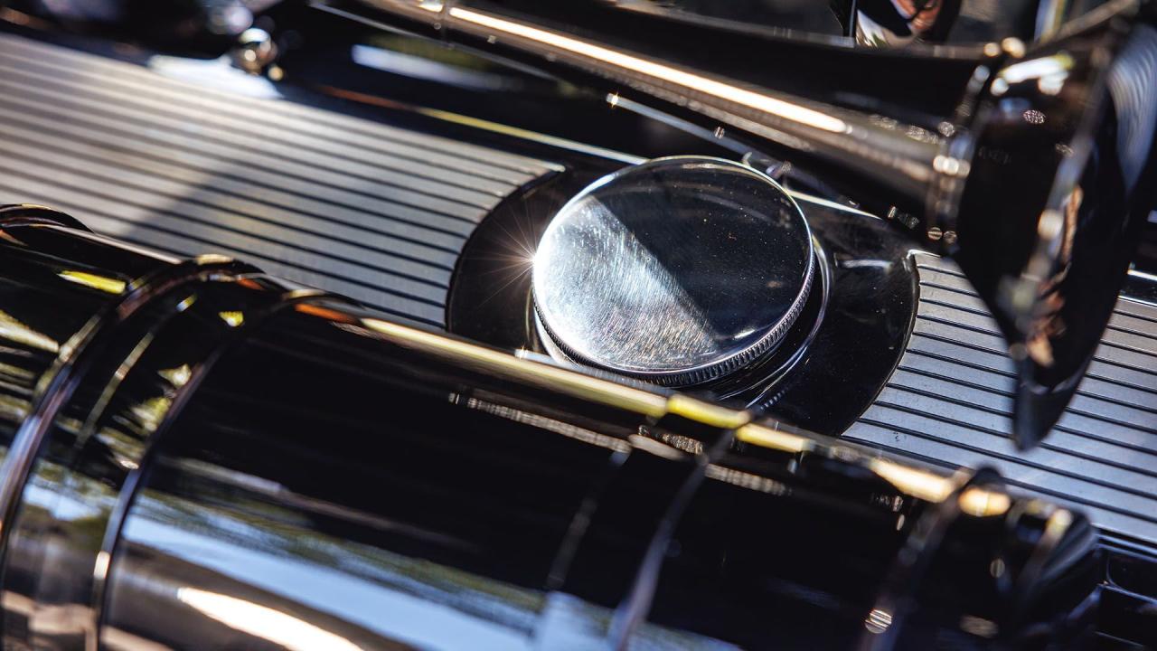 1936 Cadillac Series 90 V-16 Five-Passenger Town Sedan