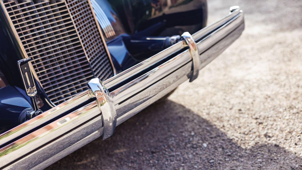 1936 Cadillac Series 90 V-16 Five-Passenger Town Sedan
