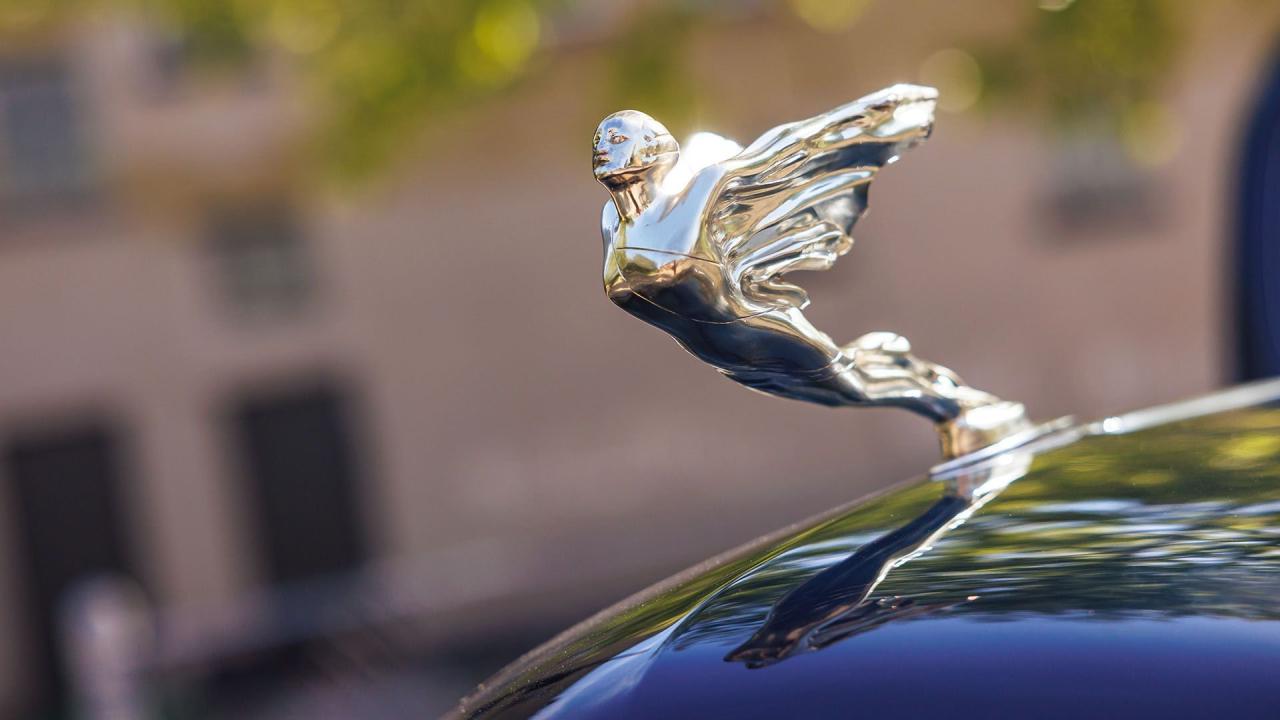 1936 Cadillac Series 90 V-16 Five-Passenger Town Sedan
