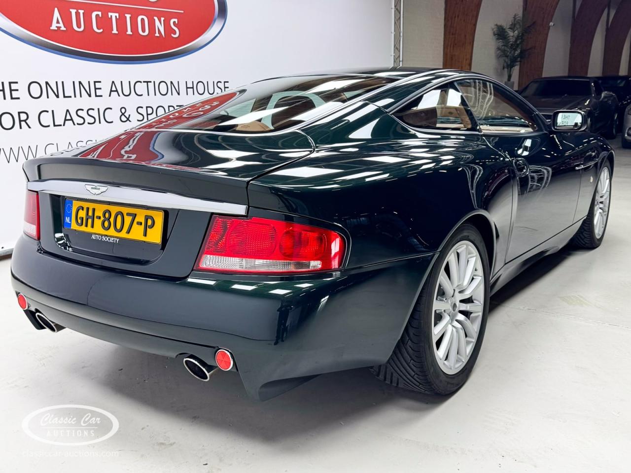 2003 Aston Martin Vanquish