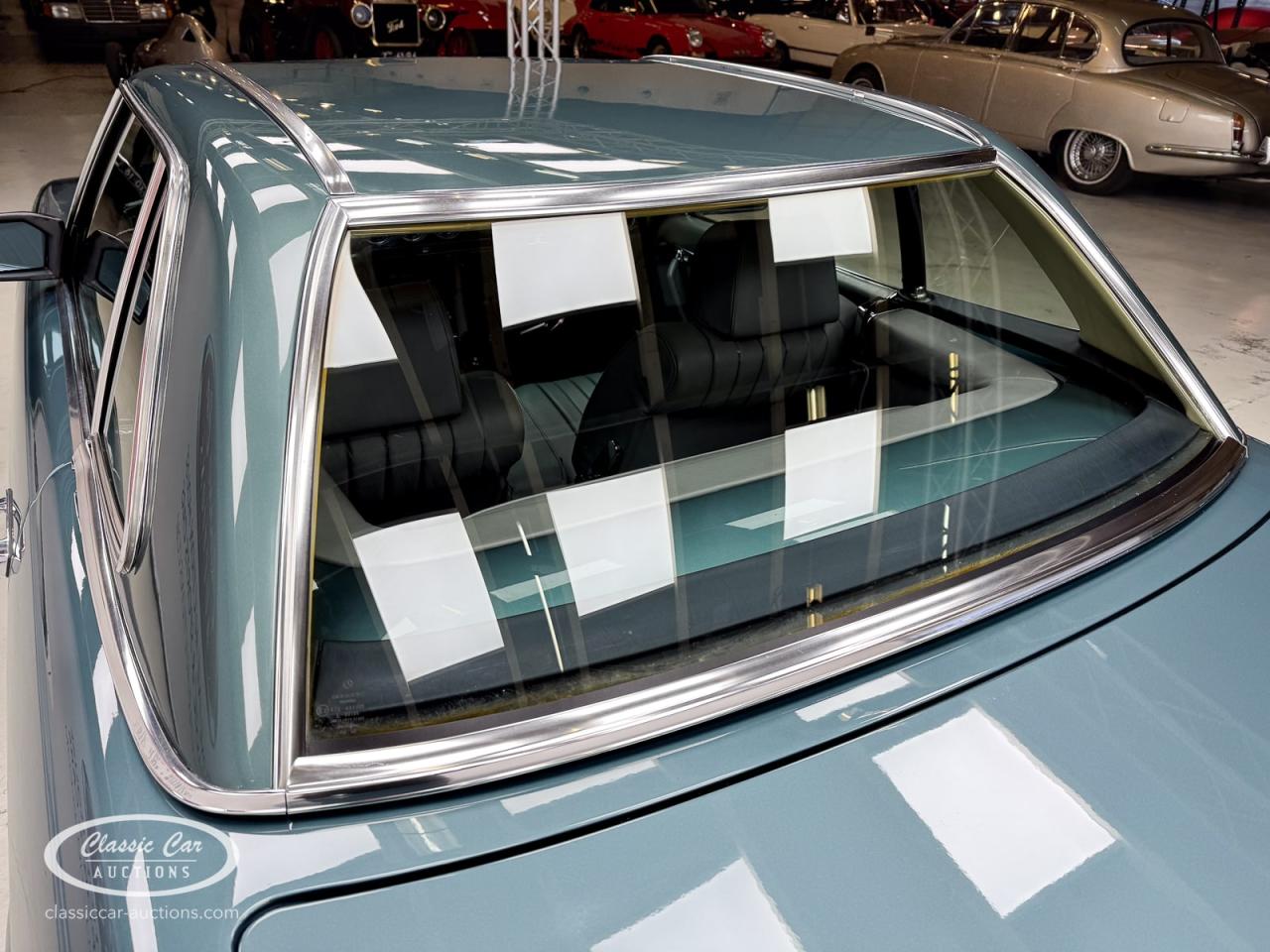1984 Mercedes - Benz 500