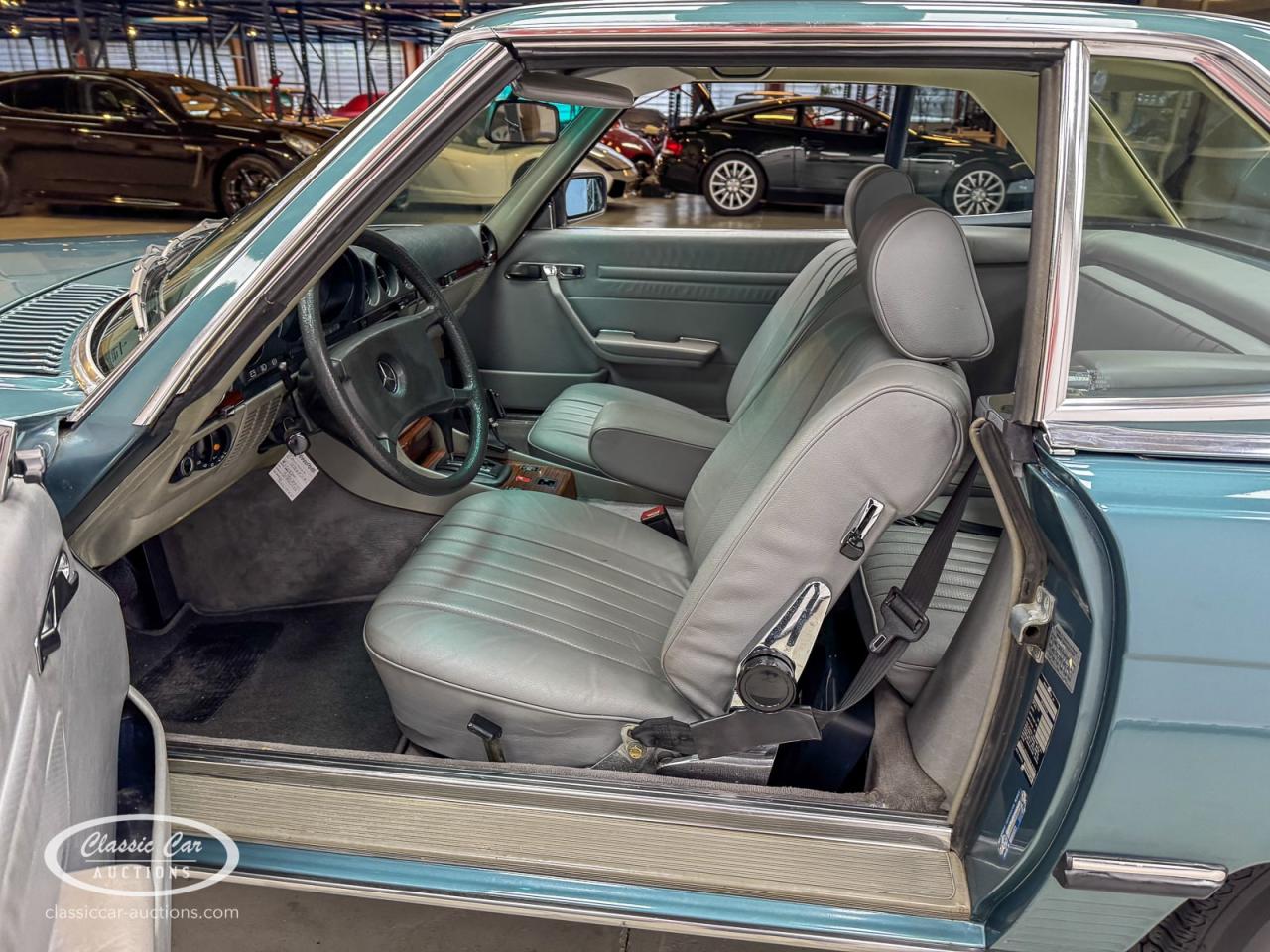 1984 Mercedes - Benz 500