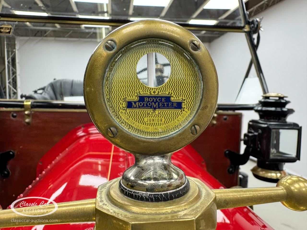 1914 Ford T