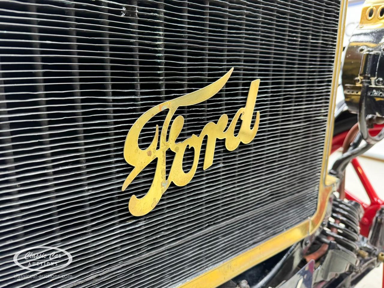 1914 Ford T
