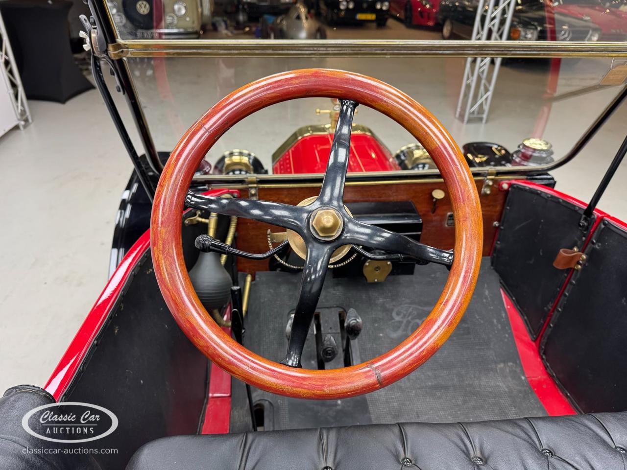 1914 Ford T