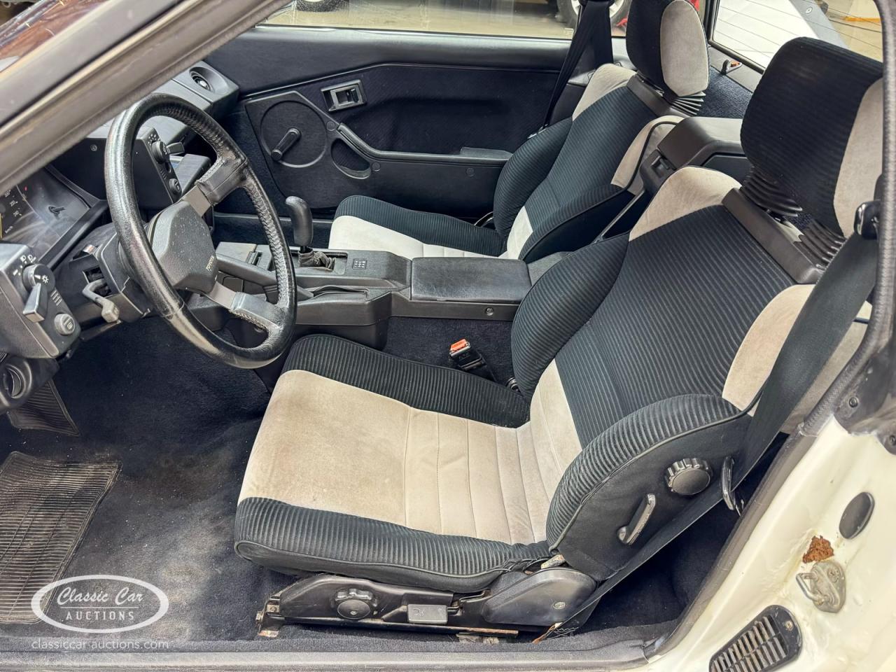 1985 Toyota MR2