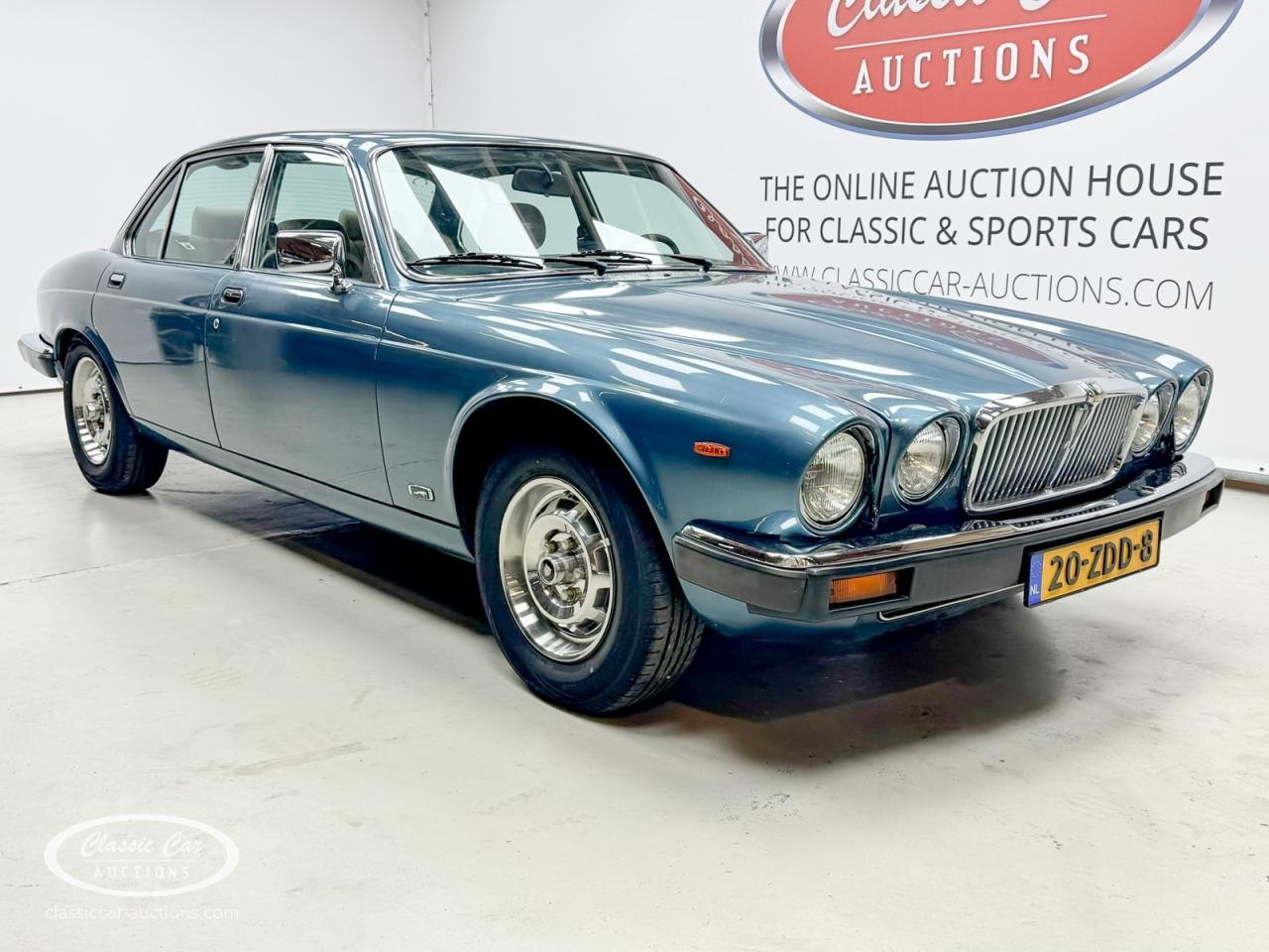 1985 Jaguar XJ6