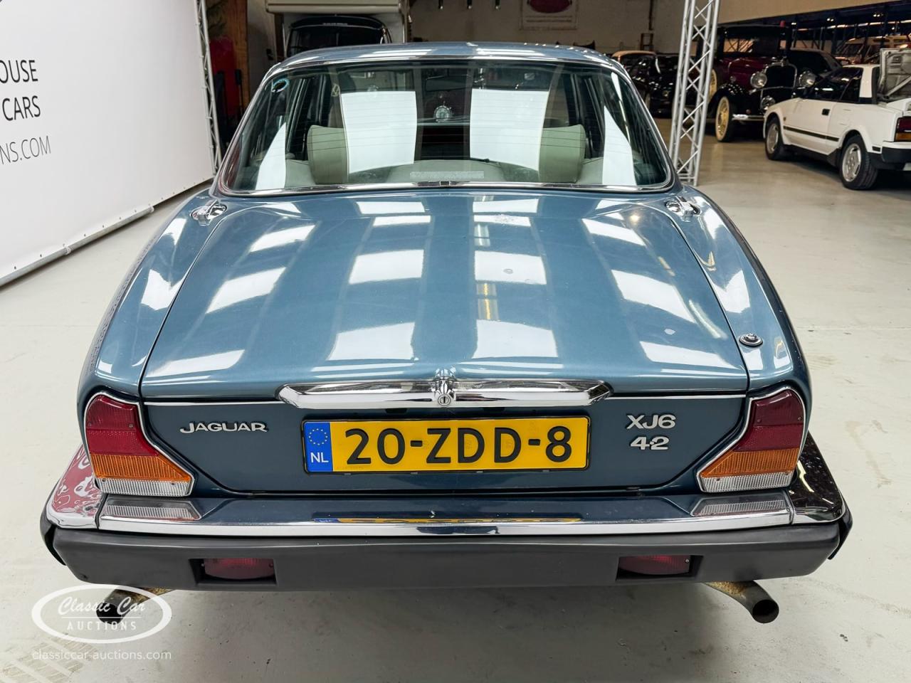 1985 Jaguar XJ6