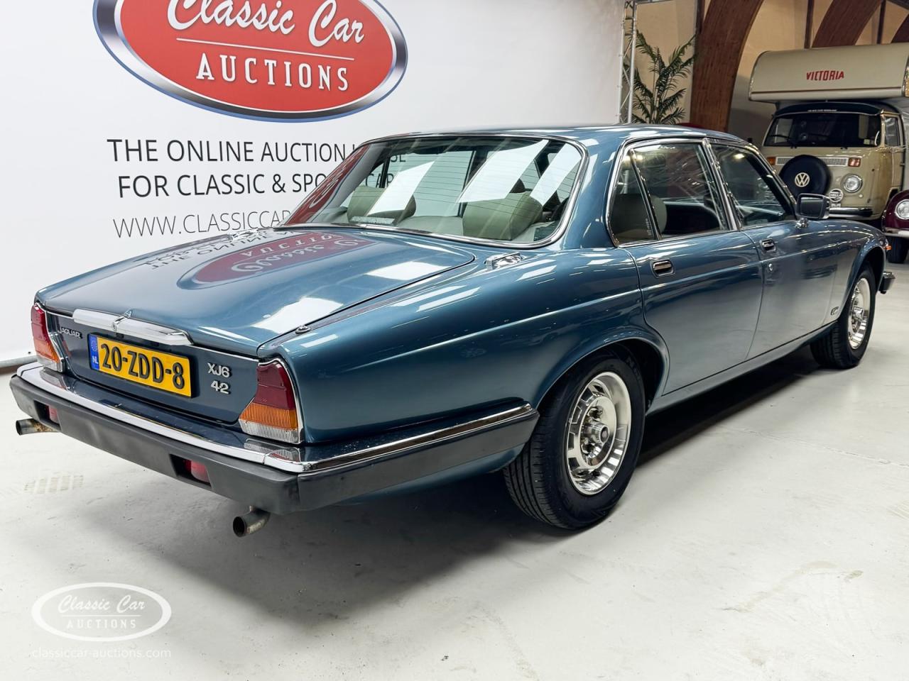 1985 Jaguar XJ6