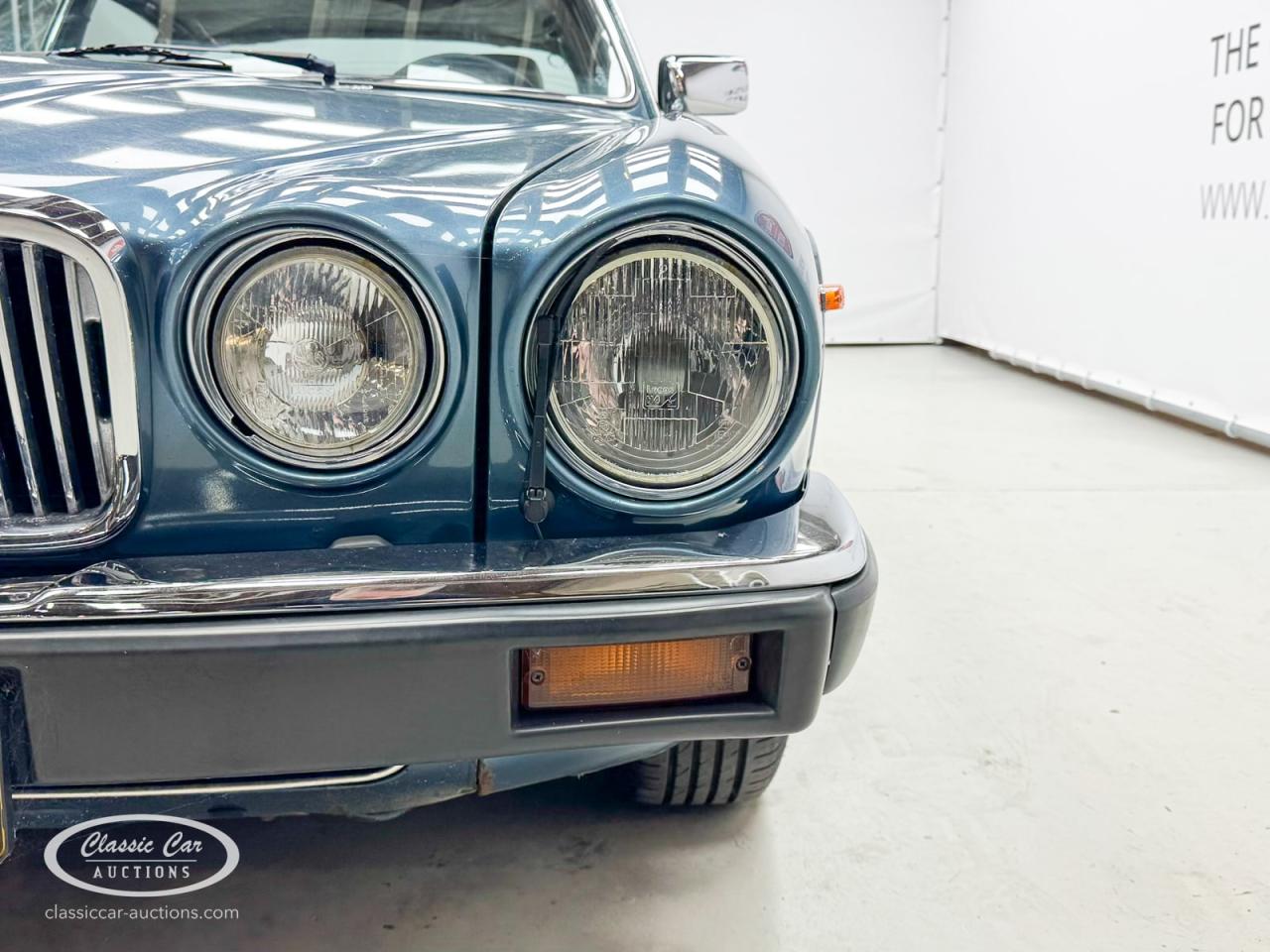 1985 Jaguar XJ6