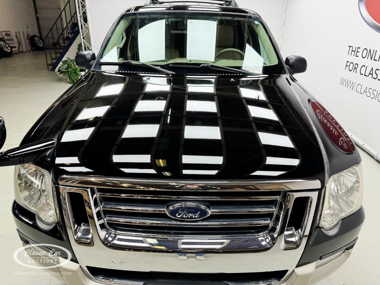 2010 Ford Explorer