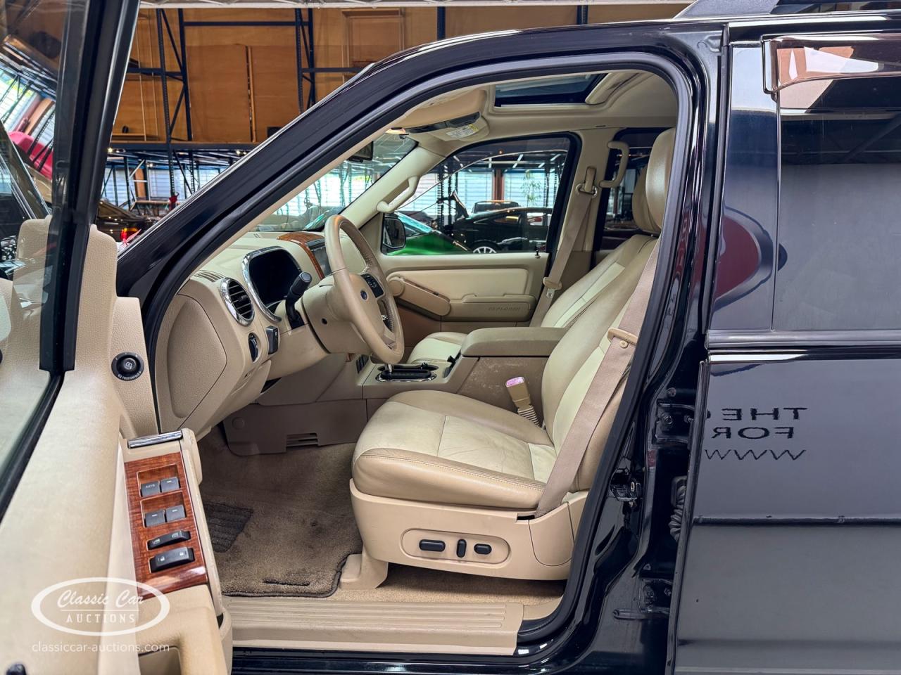 2010 Ford Explorer