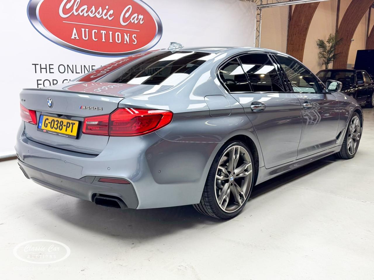 2017 BMW M550D