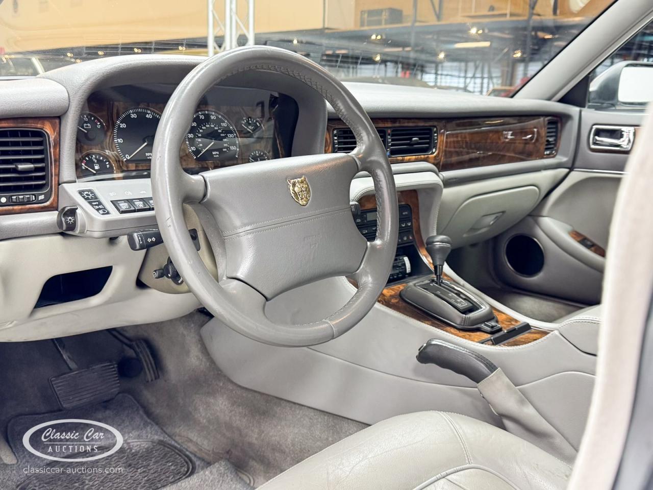 1995 Jaguar XJ6