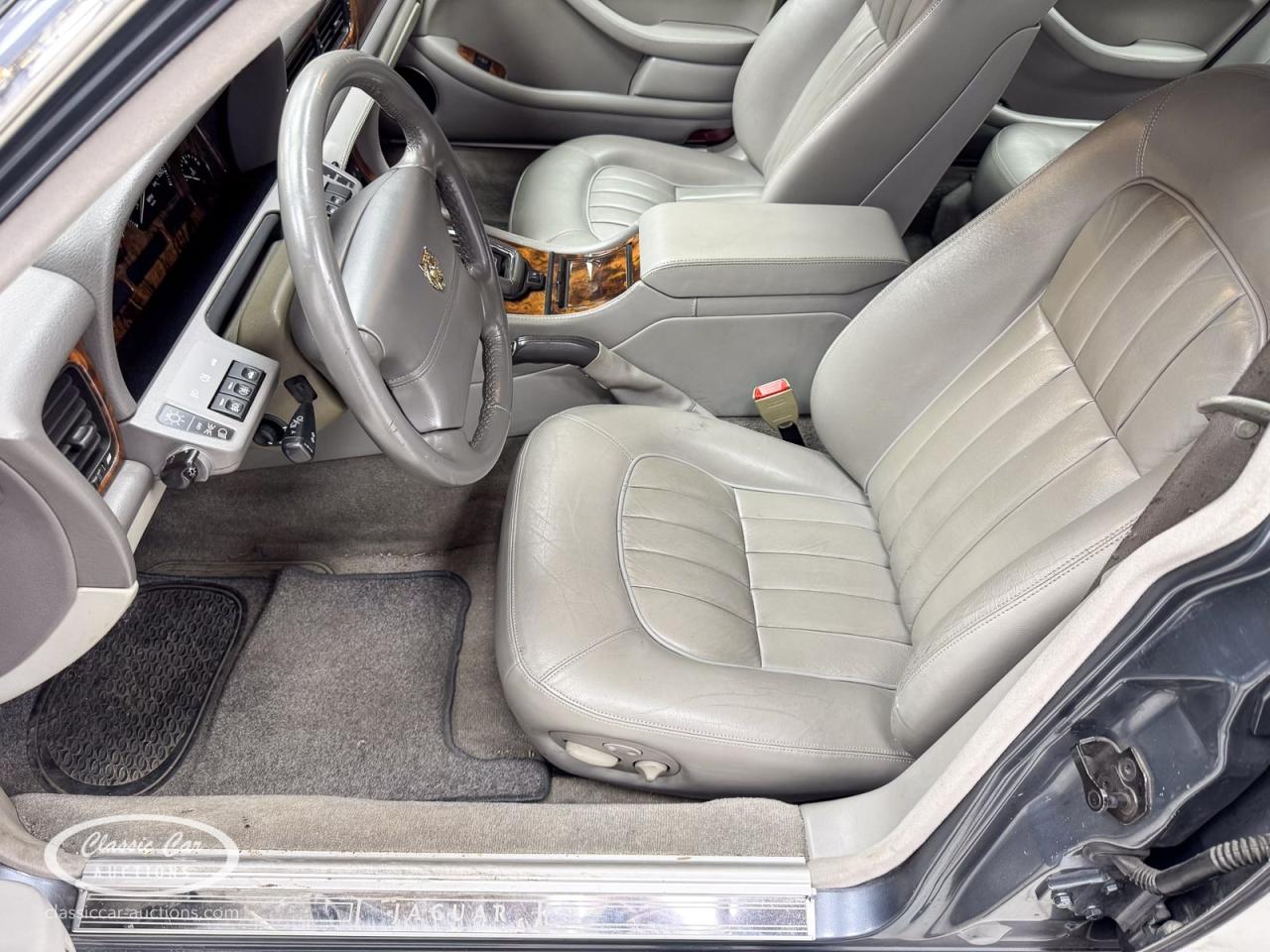 1995 Jaguar XJ6