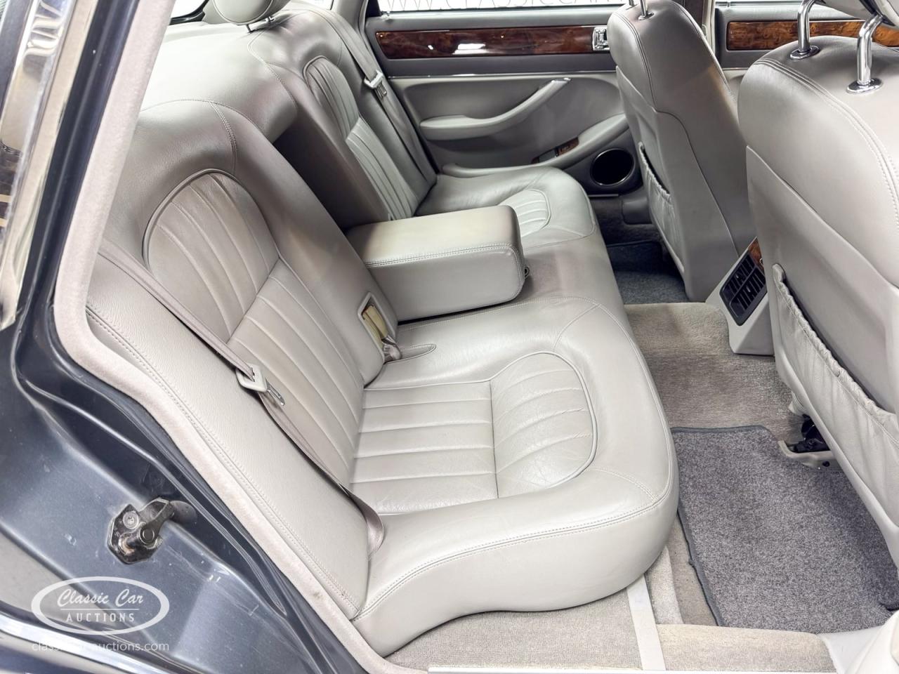 1995 Jaguar XJ6