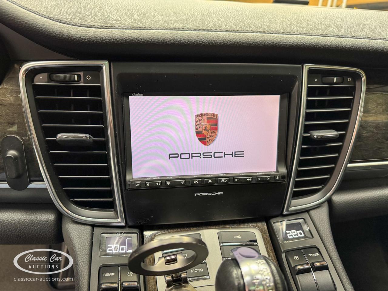 2010 Porsche Panamera