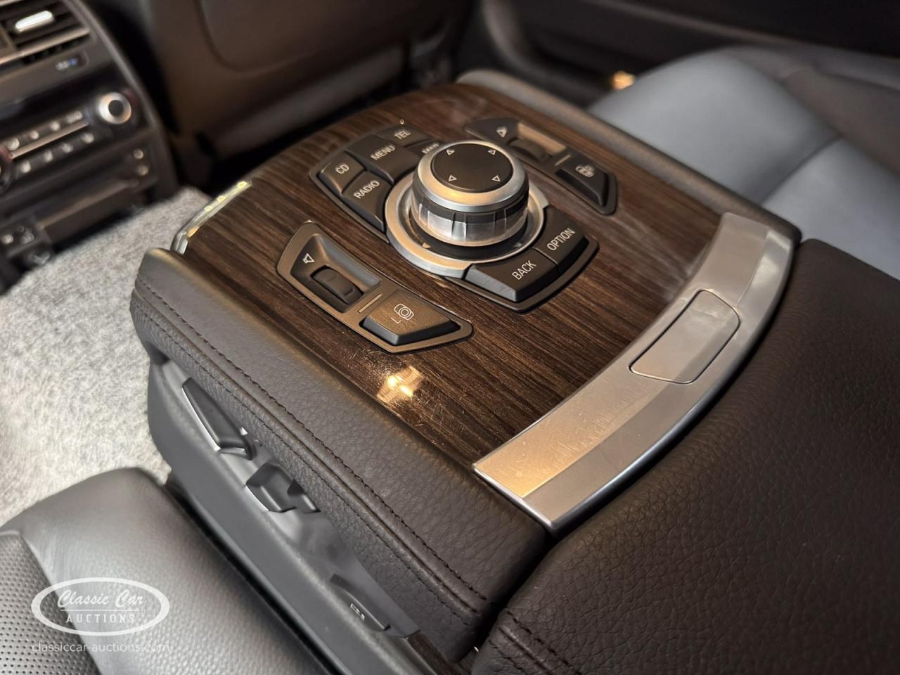 2009 BMW 750