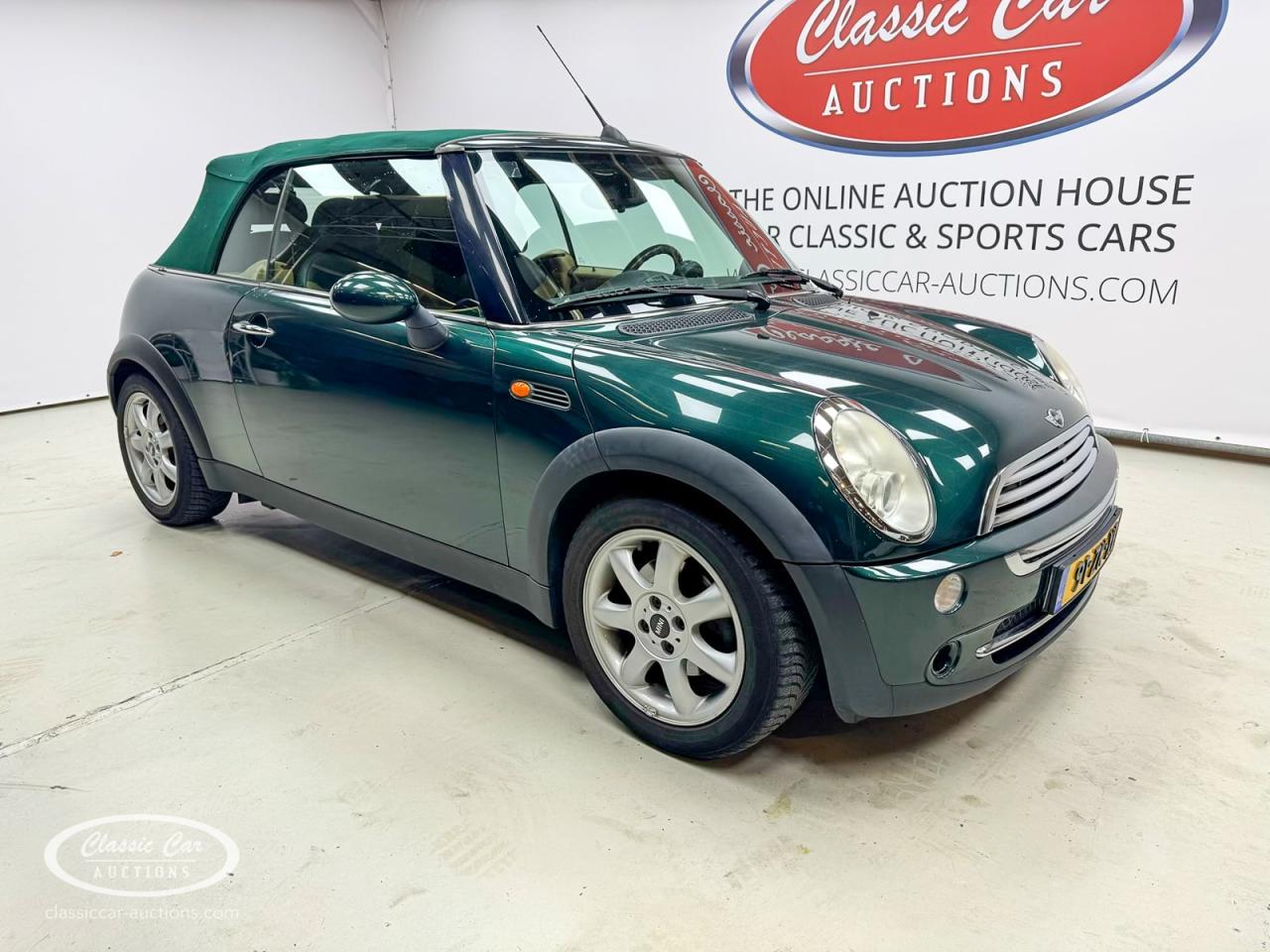 2004 Mini COOPER