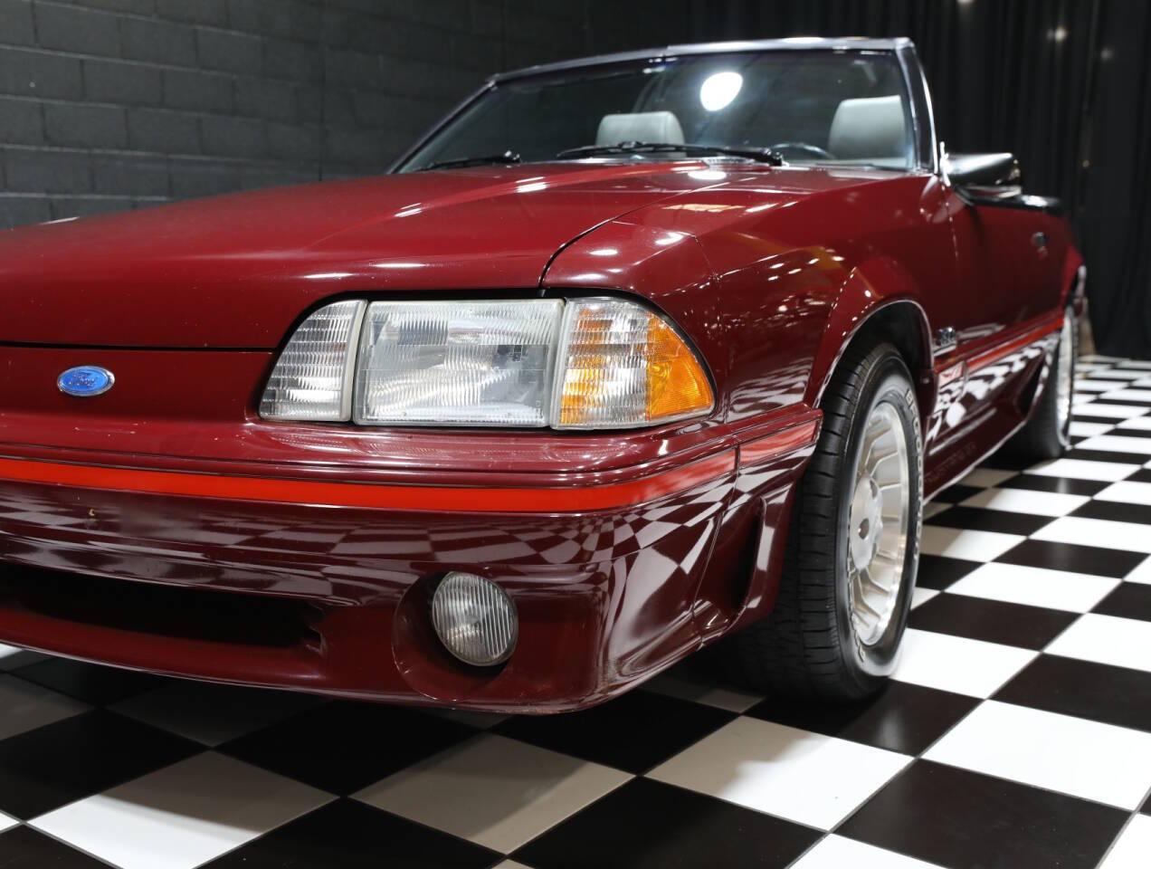 1987 Ford Mustang