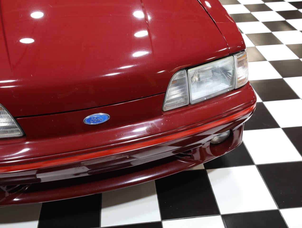 1987 Ford Mustang