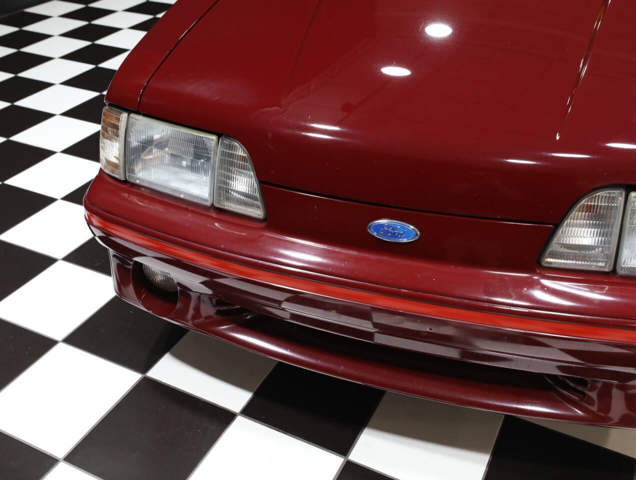 1987 Ford Mustang