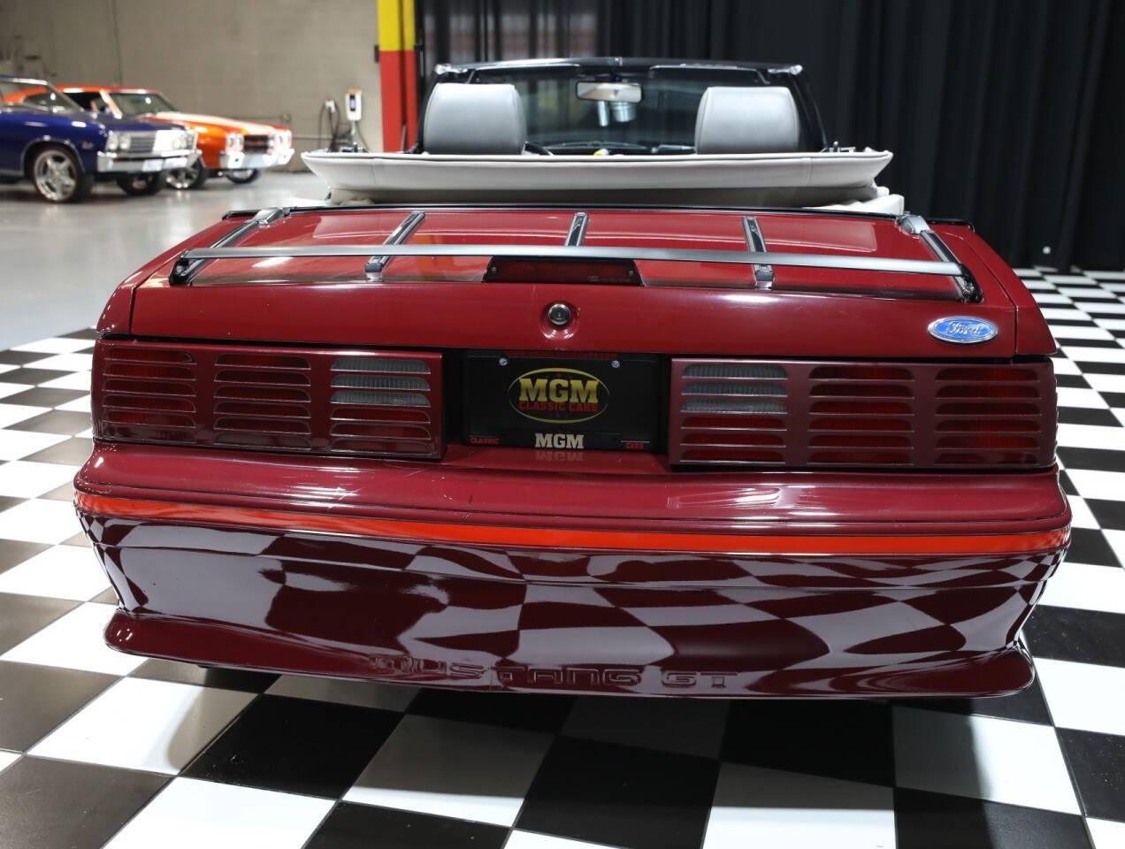 1987 Ford Mustang